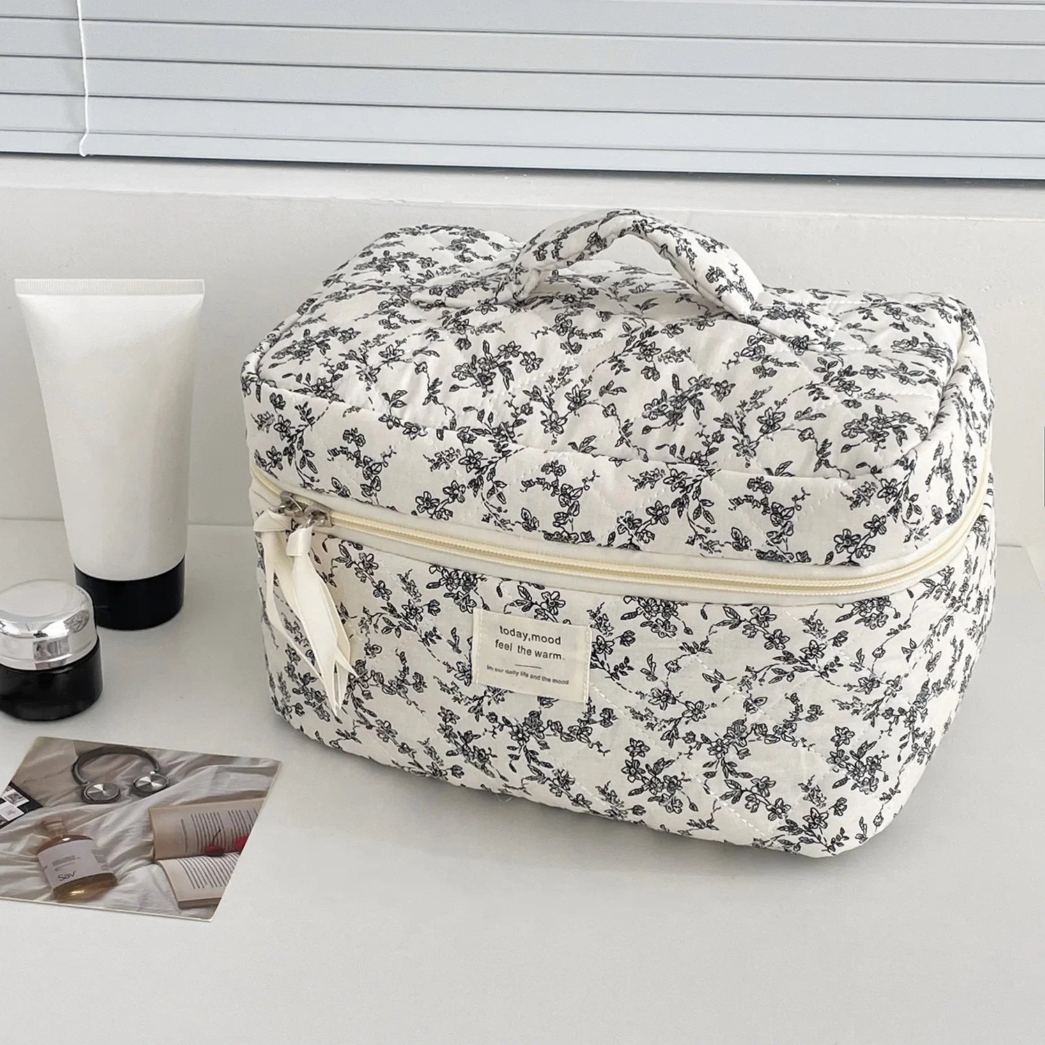 Fashion Ins Black Flower Women Quilting Bags Handbag Travel Organizer Cosmetic Makeup Storage Pouch Portable Zipper Tote Bag
