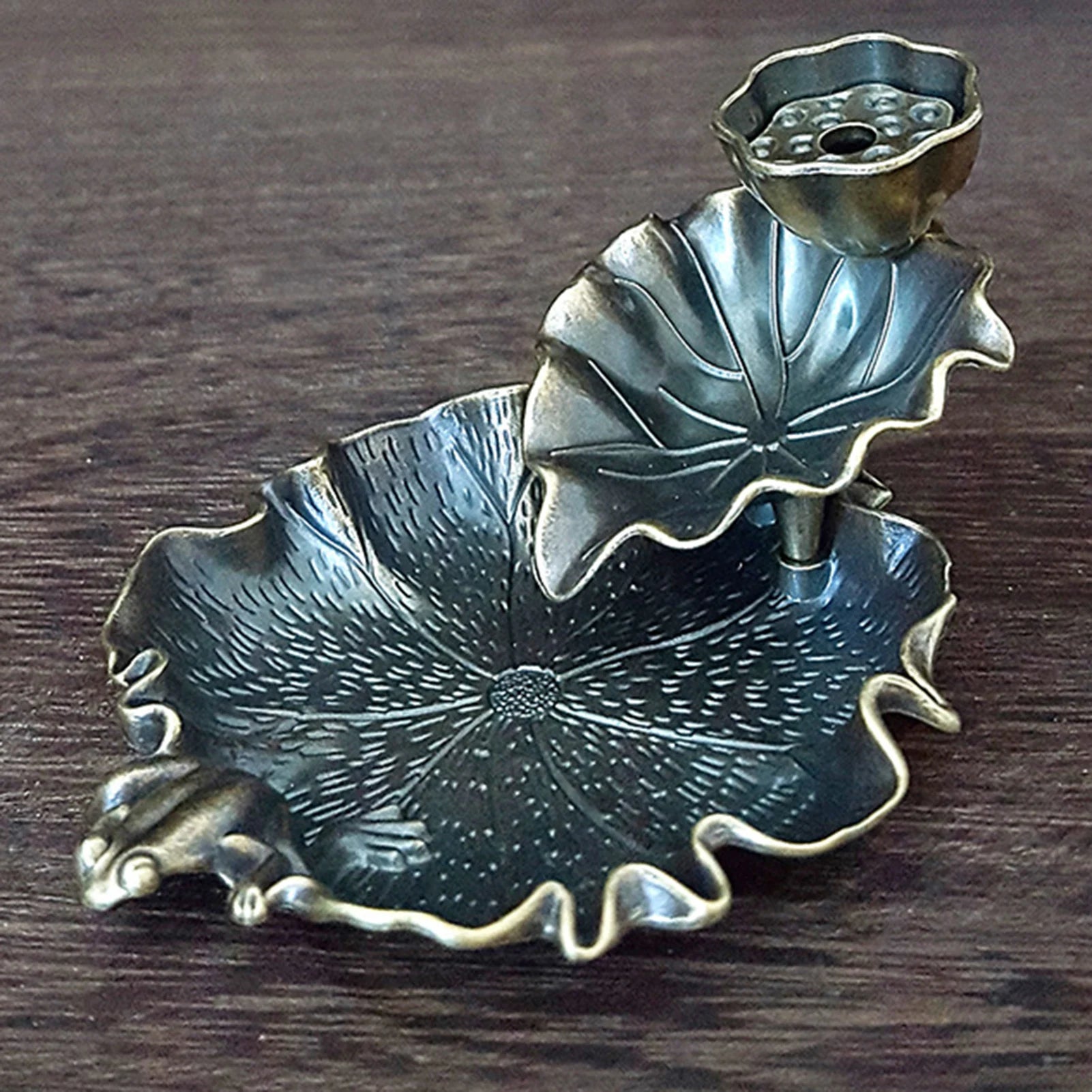 Incense Waterfall Incense Cone Holder Frog or Fish Backflow Insense Holder Creative Metal Incense Holder Ornament Home Decor