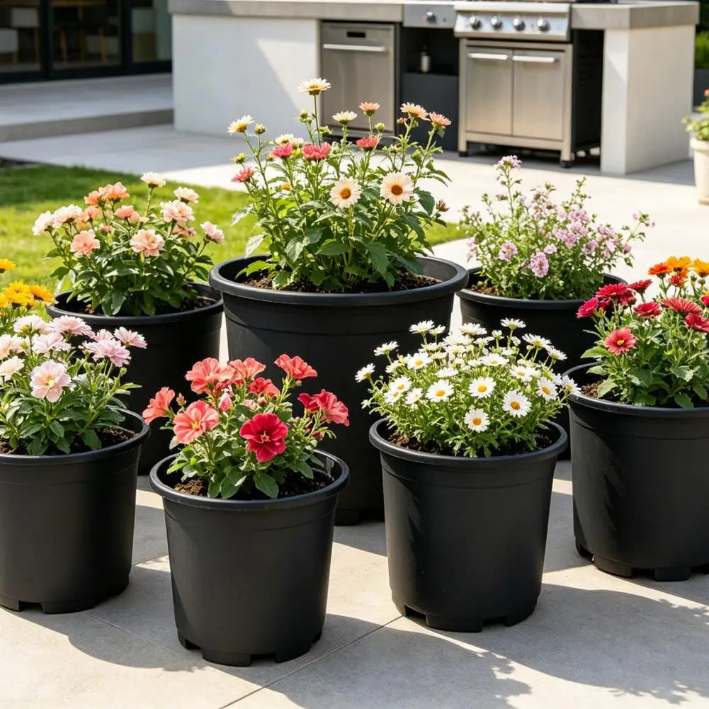 Indoor Plant Pot Black Plastic Flowerpot Planter with Drainage Holes Reinforced Rim Nursery Container Gallon Planter Pot