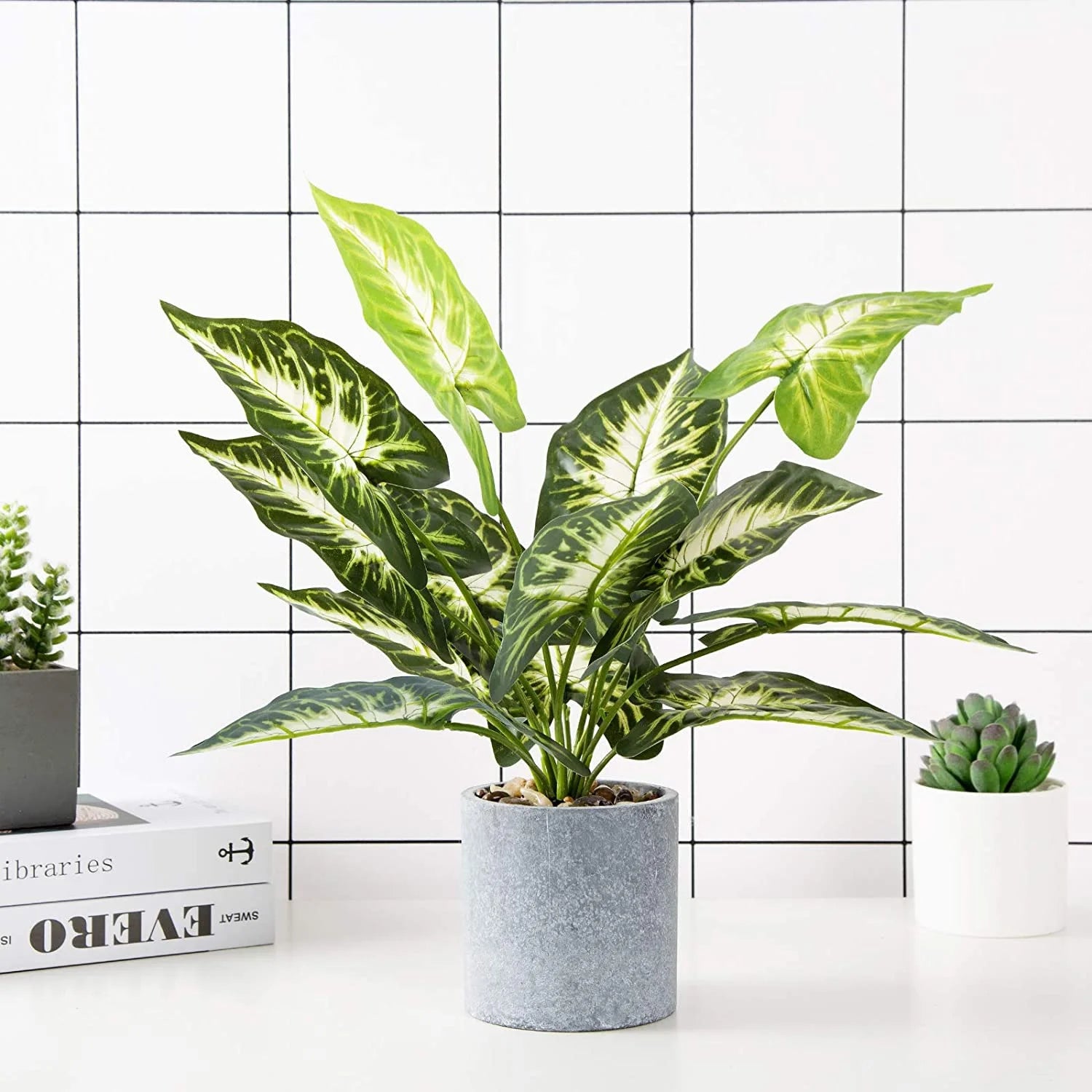 15" Artificial Potted Green Leaf Plants in Pot for Indoor, Home,Living Room,Office,Tabletop,Desk (Taro Leaf)