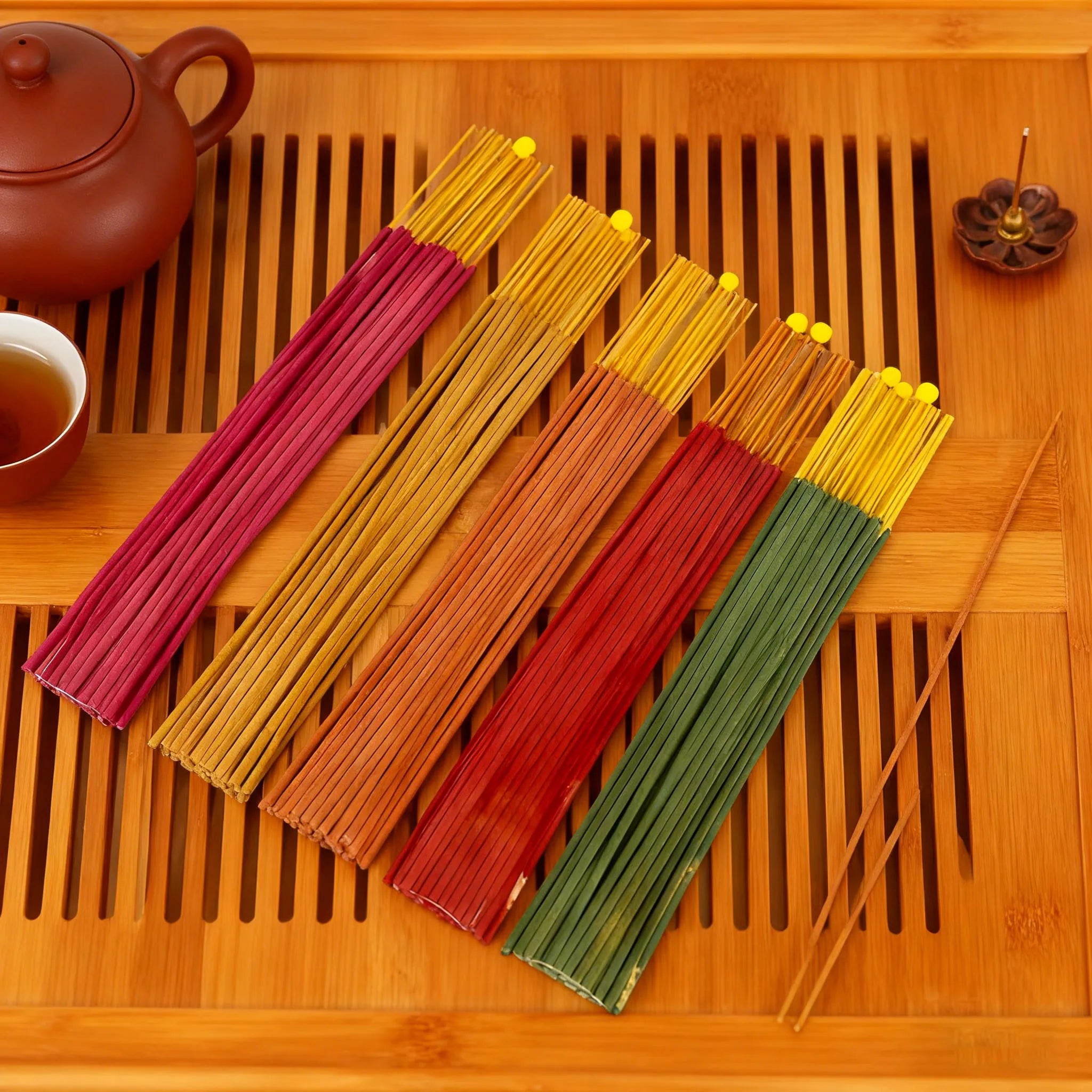 150 High-Quality Handmade Fruit-Flavored Incense Sticks, Strawberry, Peach, Watermelon, Cantaloupe, Orange, Grapefruit, with a Burning Time of up to 45 to 60 Minutes Suitable for Courtyards, Meditation, Fitness, Yoga, Hotels,