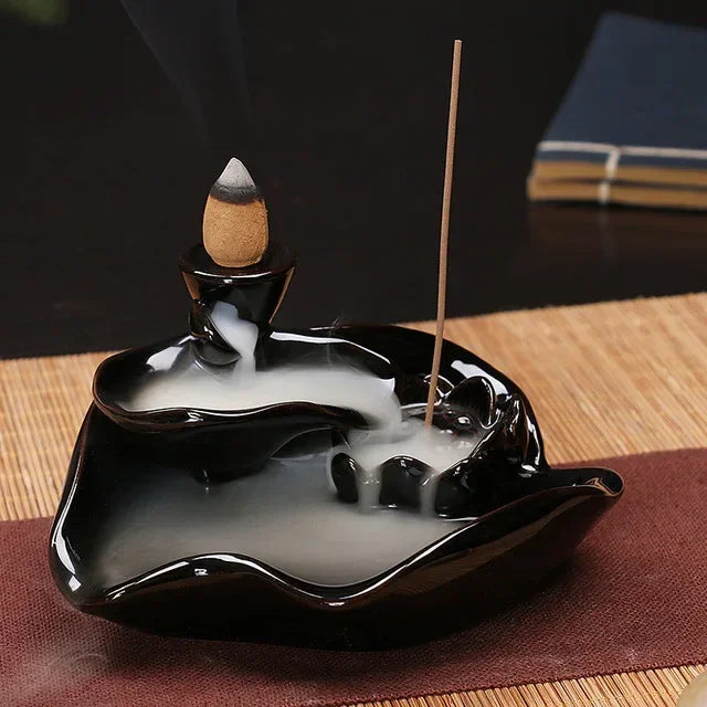 Free 20Pcs Incense cones Creative Home Decor Backflow Stick Incense Burner Ceramic Censer Home Decoration Use In Home Teahouse