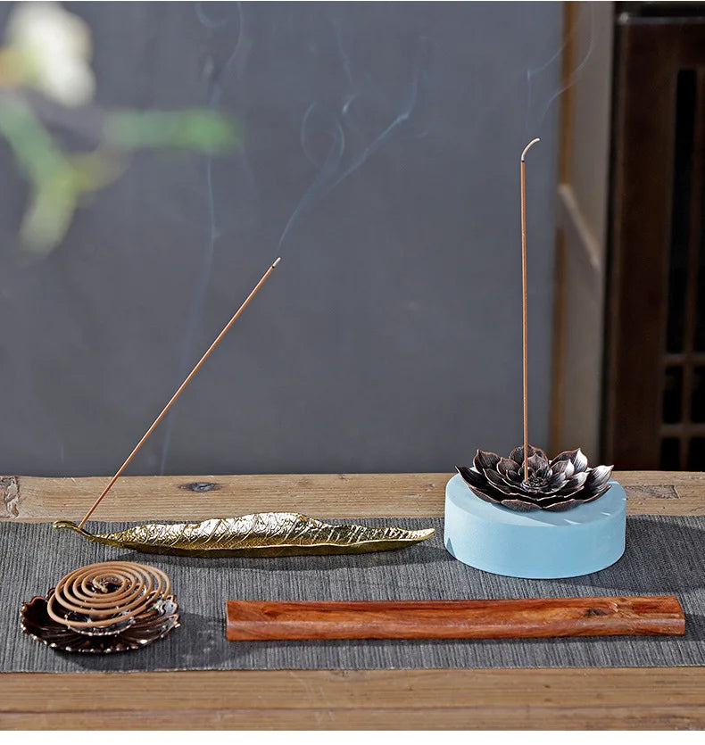 Golden Leaf Flower Pear Wood Lotus Flower Stick Incense Burner Creative Crafts Decoration Incense Holder Office Tea Ceremony