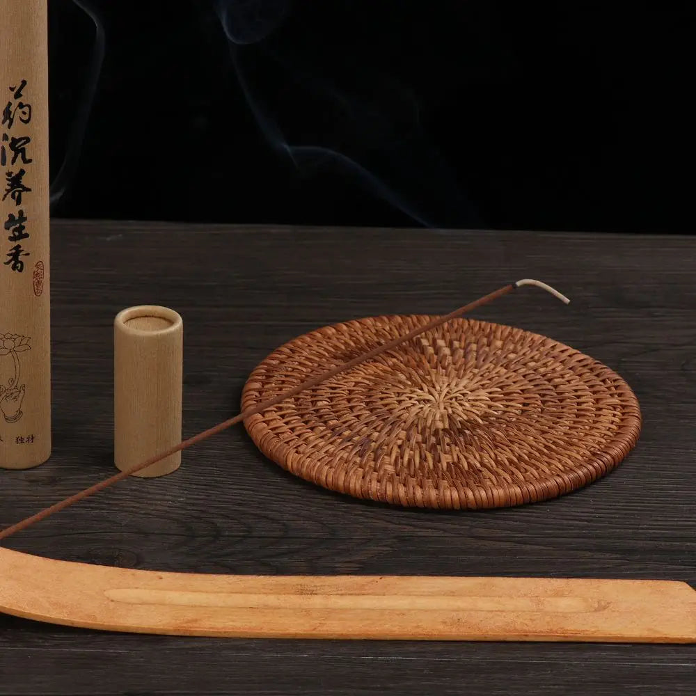 Retro Wooden Carving Incense Holder Incense Burner with Ash Catcher Insense Stick Holder/Incense Tray for Stick Home Decoration