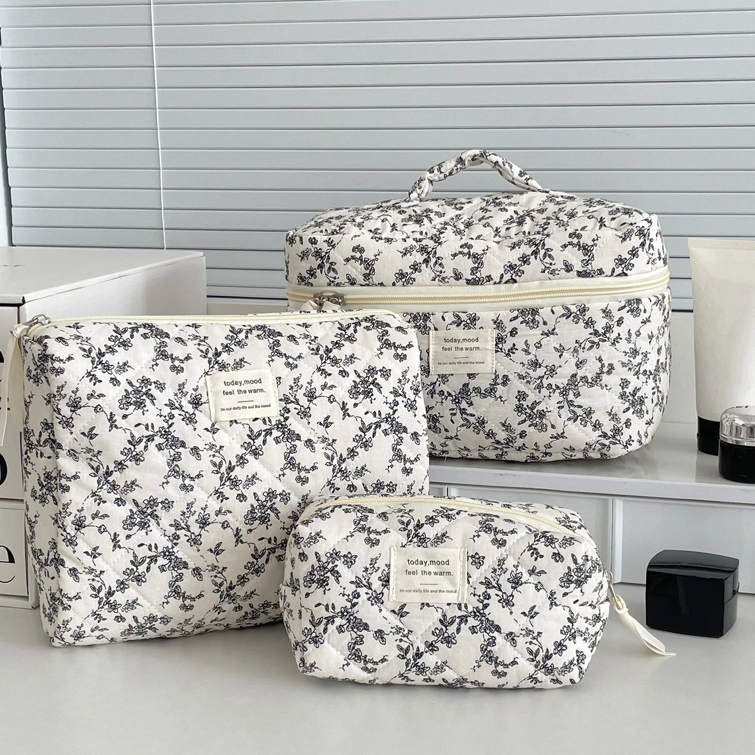 Fashion Ins Black Flower Women Quilting Bags Handbag Travel Organizer Cosmetic Makeup Storage Pouch Portable Zipper Tote Bag