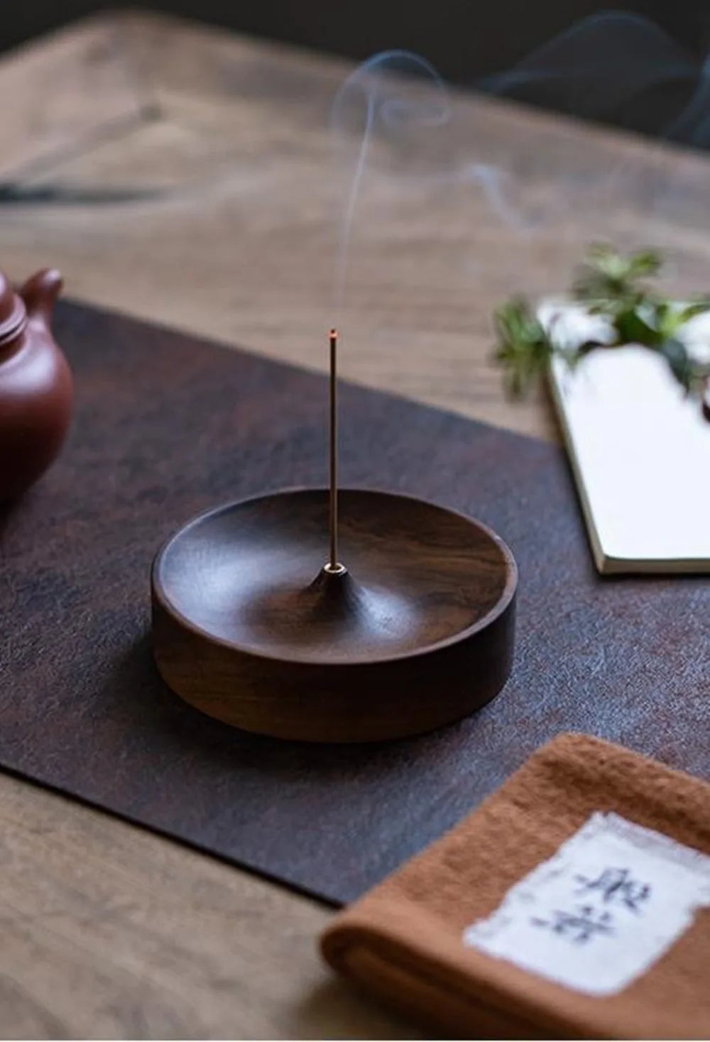 Solid Wood Incense Burner Handmade Tea Ceremony Round Incense Stick Indoor Incense Tray Multi Hole Home Ornament Decor Holder